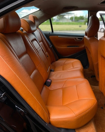Volvo S60 cena 35600 przebieg: 236000, rok produkcji 2003 z Góra małe 106